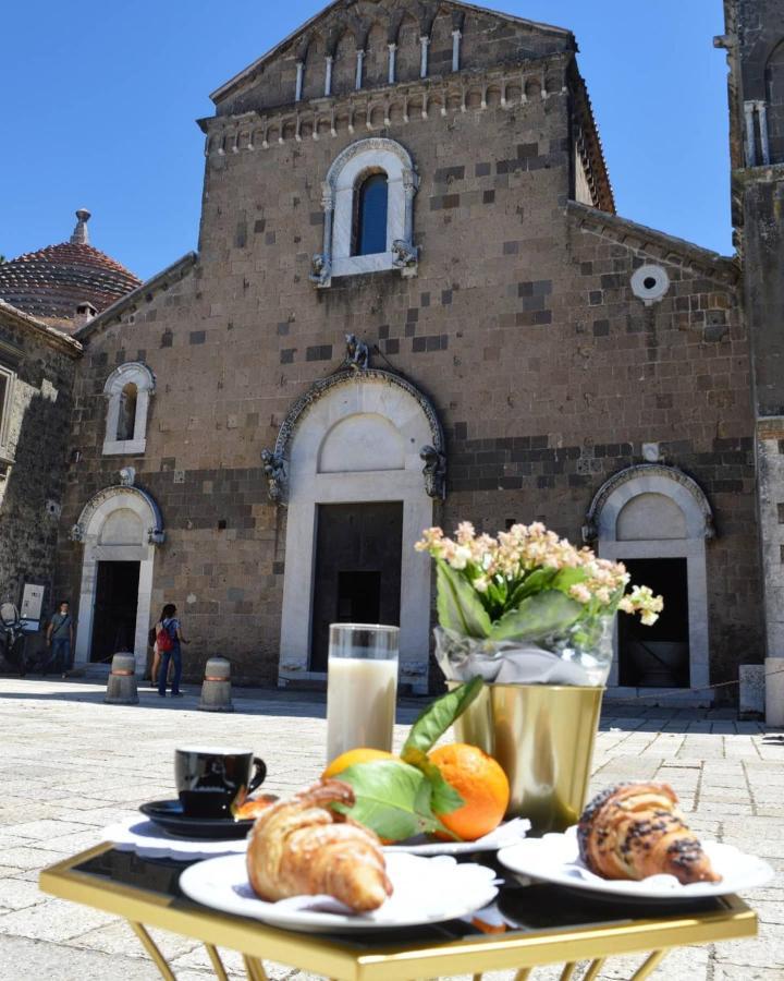 Boutique Hotel Palazzo Dei Vescovi Caserta Vecchia Esterno foto