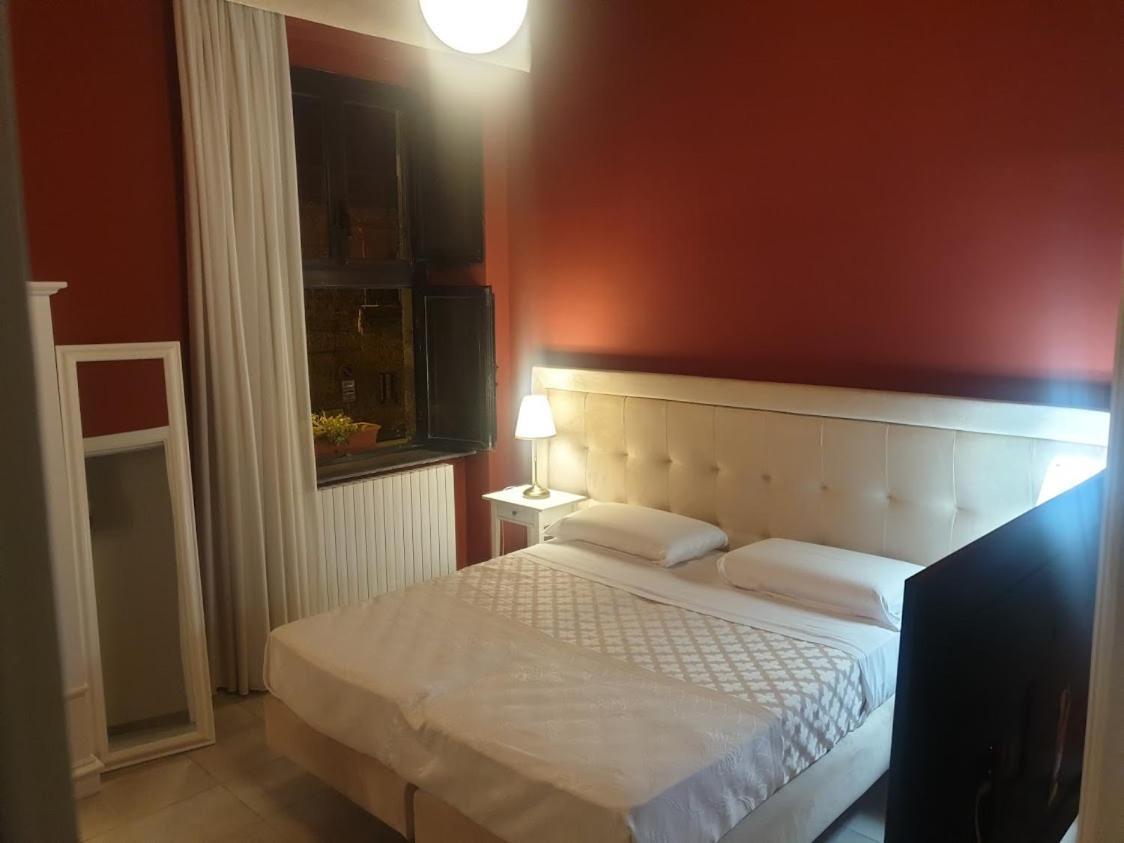 Boutique Hotel Palazzo Dei Vescovi Caserta Vecchia Esterno foto