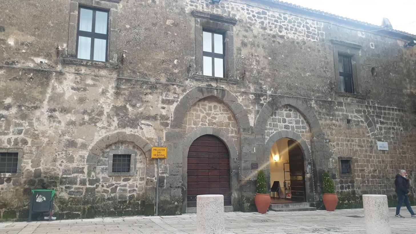 Boutique Hotel Palazzo Dei Vescovi Caserta Vecchia Esterno foto